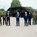 Premier Donald Tusk w komendzie Straży Granicznej w Dubiczach Cerkiewnych